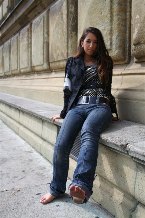 woman barefoot in jeans